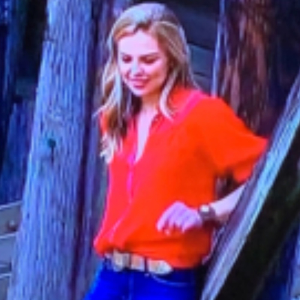 Moulinette Blouse seen on Bachelorette Hannah!